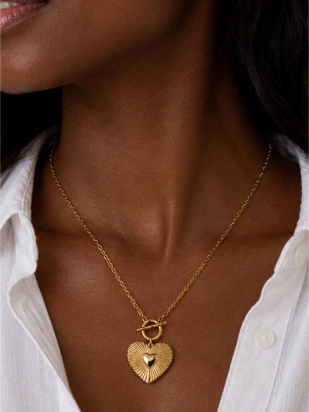 New! 18K Gold Plated Heart Chain Necklace NWOT - Picture 1 of 2